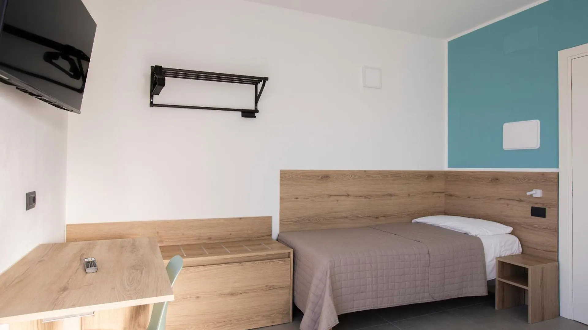 La Guest House Di Piazza Motta Albese Con Cassano Bed & Breakfast