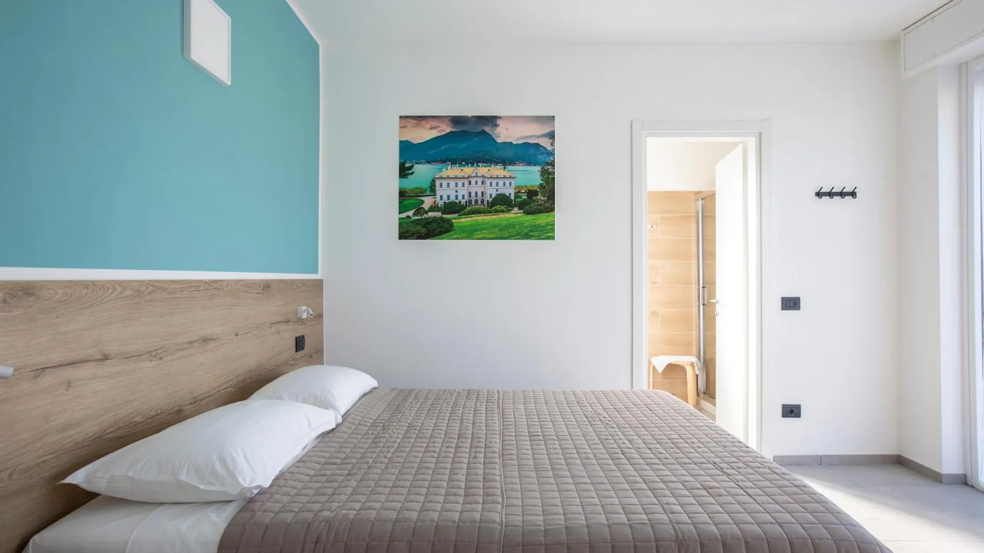 La Guest House Di Piazza Motta Albese Con Cassano