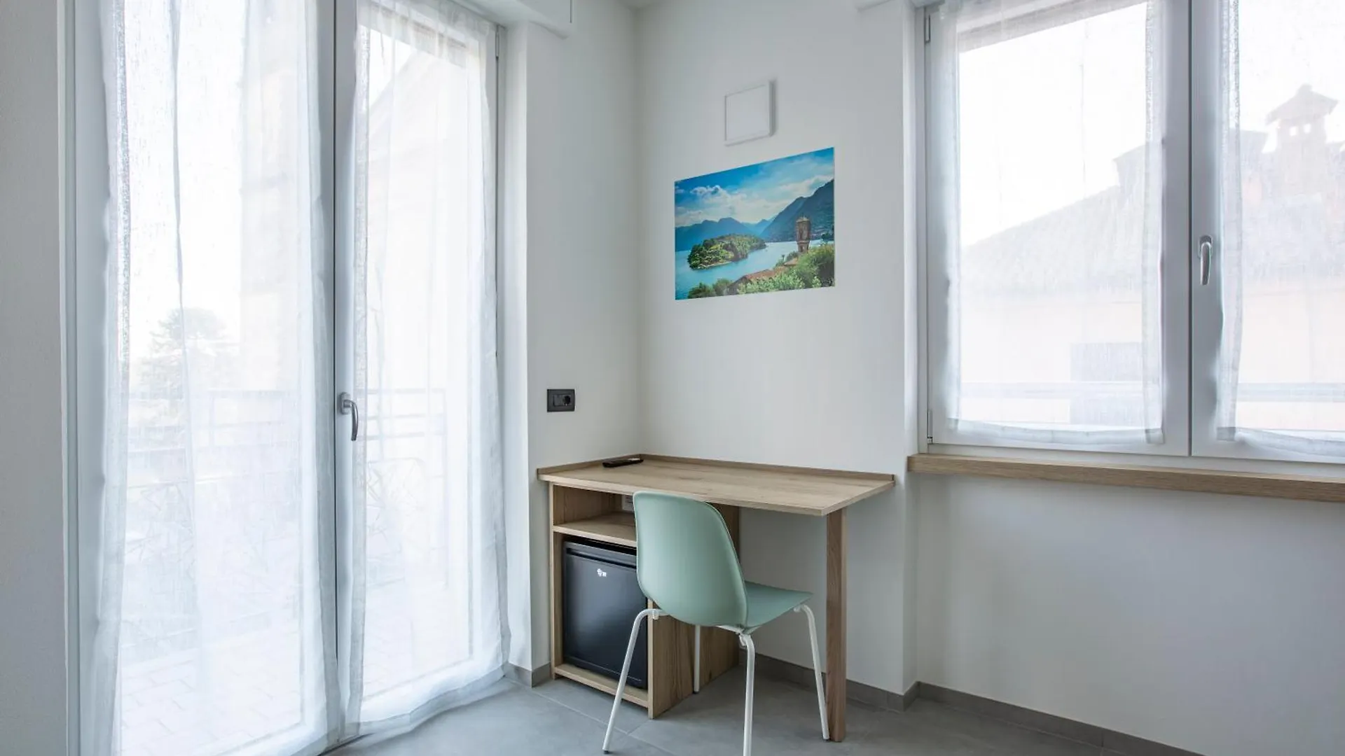 B&B La Guest House Di Piazza Motta Albese Con Cassano