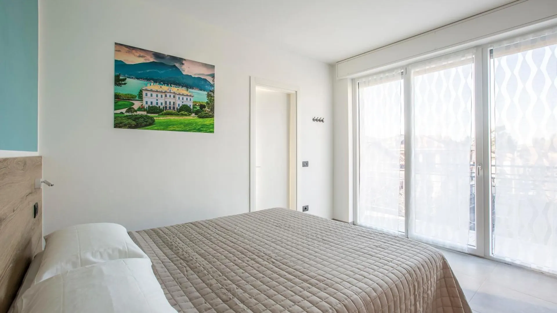 La Guest House Di Piazza Motta Albese Con Cassano
