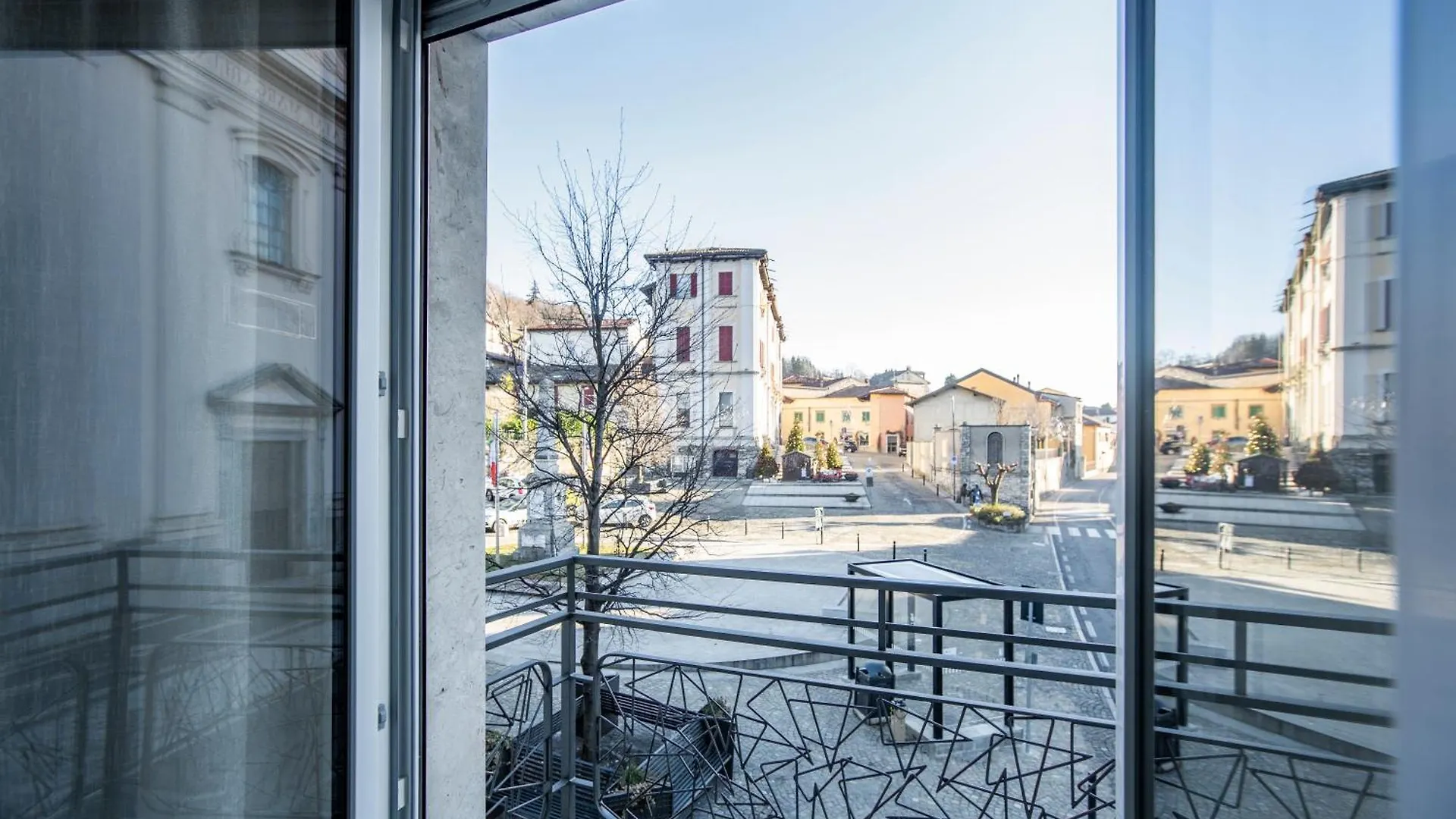 La Guest House Di Piazza Motta Albese Con Cassano B&B